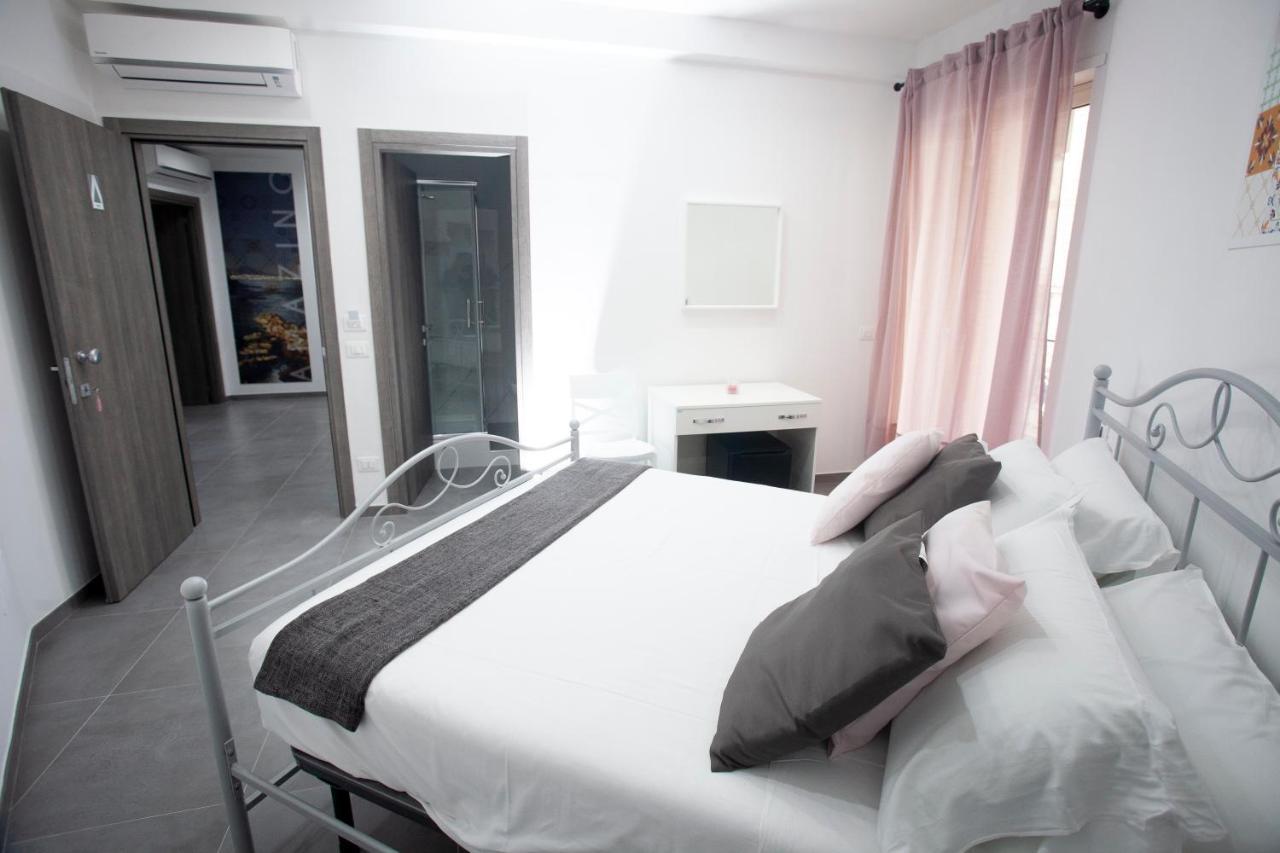 Amazing Napoli Bed and Breakfast Buitenkant foto